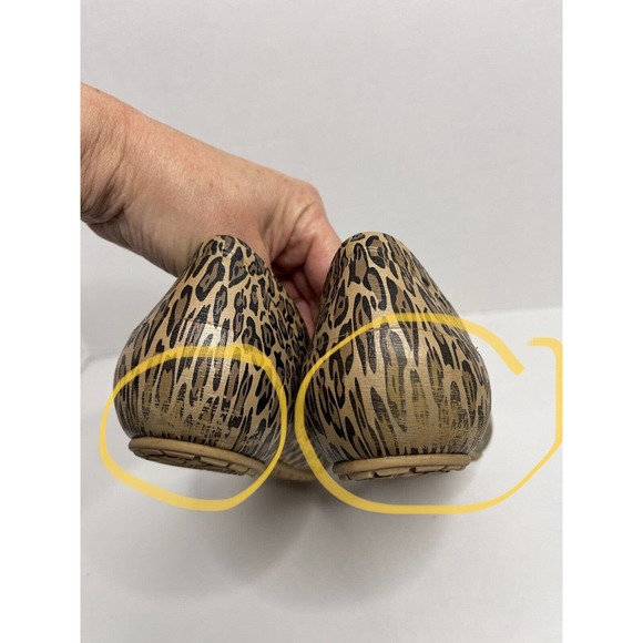 Crocs Cap Toe Leopard Print Flats Women’s Size 7 Slip On Shoes Lightweight *FLAW - Picture 9 of 9